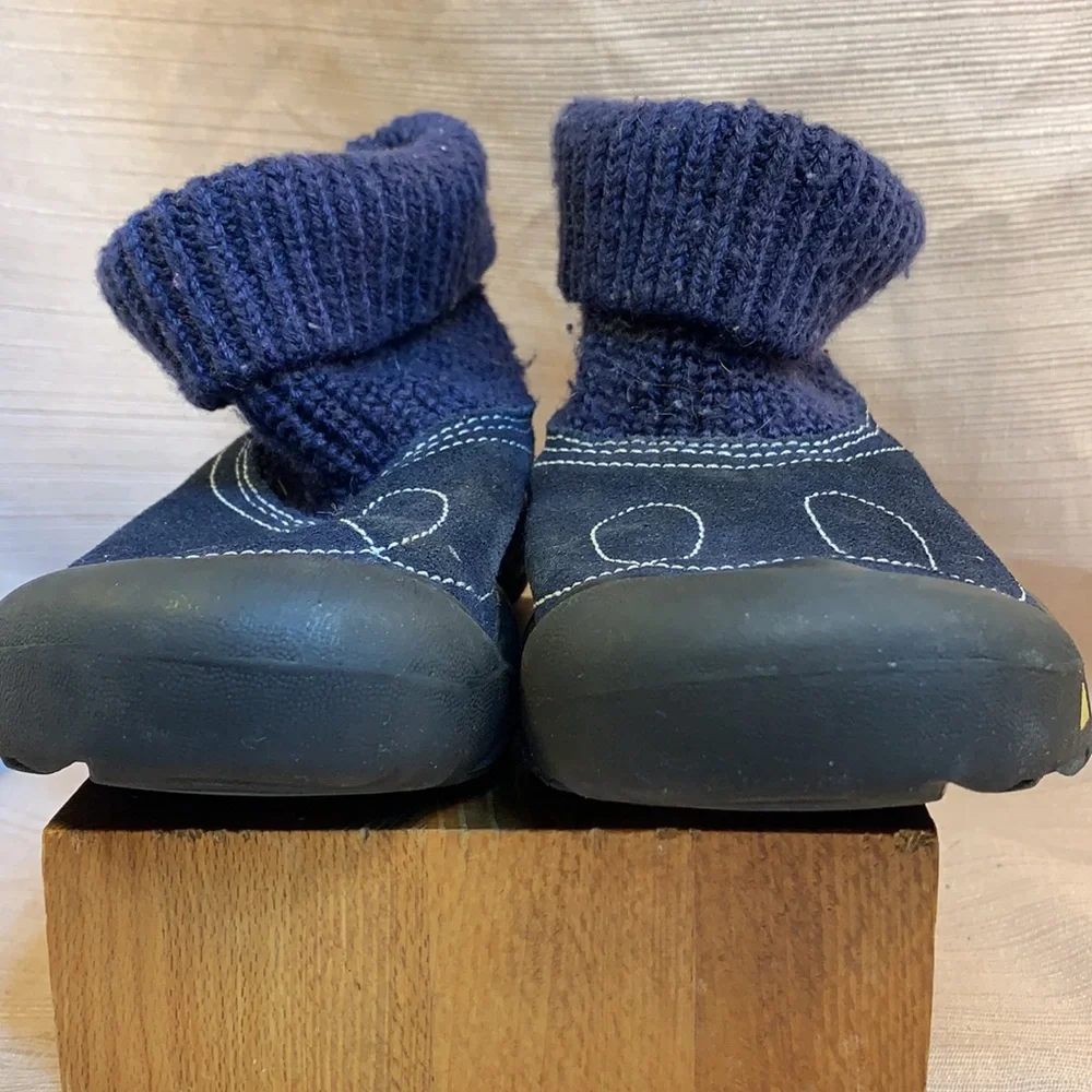Keen knitted/leather booties excellent-best!